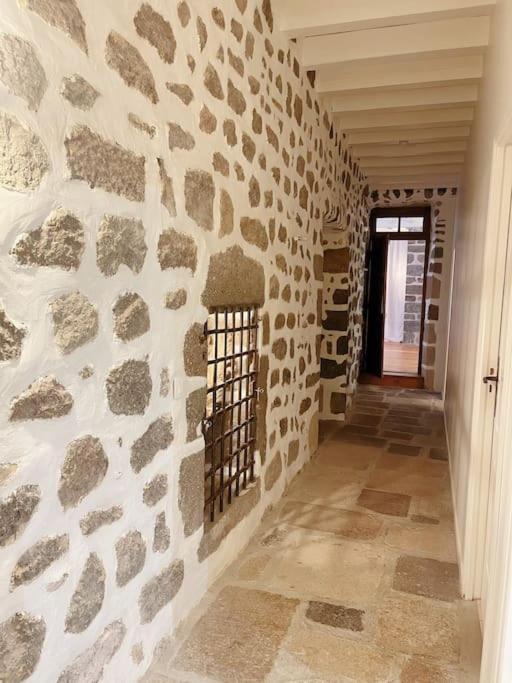 Logis Du Chandelier Le Puy-en-Velay 외부 사진